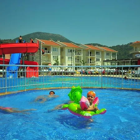 Apart Otel Club Onat Garden